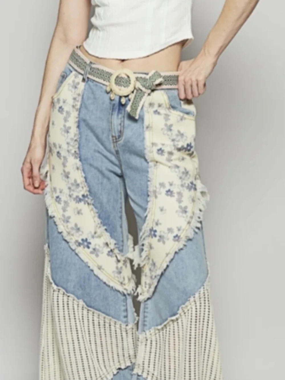 BIG DISCOUNT Women's Light Blue Patchwork Jeans Floral Crochet Contrasts - Picture 2 of 5